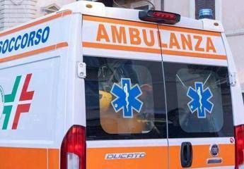 Scontro tra 4 auto in provincia di Napoli, un morto Scontro tra 4 auto in provincia di Napoli, un morto