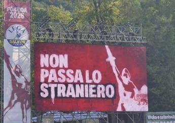 Pontida, Lega al 'test' del pratone. Salvini chiede unità: "Vinciamo se forti e liberi da Nord a Sud" Pontida, Lega al 'test' del pratone. Salvini chiede unità: "Vinciamo se forti e liberi da Nord a Sud"