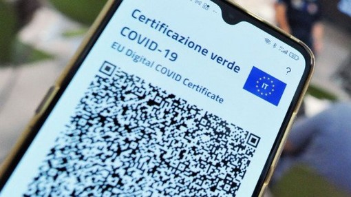 La Svizzera dice ''sì'' al certificato Covid
