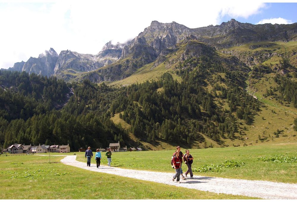 Turismo outdoor e infrastrutture: il Gal Laghi e Monti punta sulla valorizzazione del territorio Turismo outdoor e infrastrutture: il Gal Laghi e Monti punta sulla valorizzazione del territorio