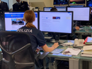 Nuove truffe su WhatsApp, l’allarme della Polizia: “Non cliccate link sospetti” Nuove truffe su WhatsApp, l’allarme della Polizia: “Non cliccate link sospetti”