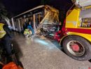 Scontro frontale tra auto e bus a Ponte Brolla, grave un uomo FOTO
