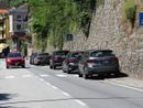 Parcheggi irregolari in via Zonca, il Comune garantisca la sicurezza