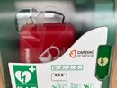 Un nuovo defibrillatore donato al comune di Trontano