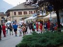 Foto archivio Giugno Insieme in piazza della stazione
