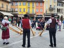 I corni vallesani questa mattina in piazza Mercato