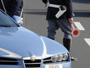 Diciannovenne sfreccia a 175 km/h in superstrada, per lui ritiro della patente e multa da 845 euro
