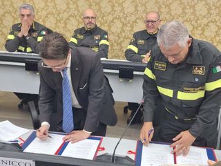 Protocollo tra Regione e Vigili del fuoco Protocollo tra Regione e Vigili del fuoco