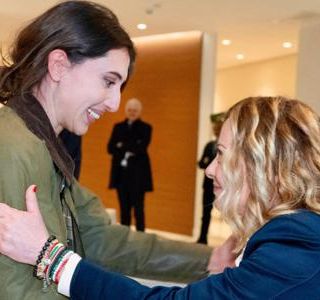 Cecilia Sala, Meloni: &quot;Ieri bella giornata per tutti, non è un lavoro che ho fatto da sola&quot;