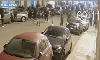Rissa prima del derby Juventus-Torino, perquisizioni e daspo ultras