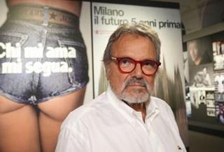 Oliviero Toscani e lo scandalo dei jeans Jesus 'Chi mi ama, mi segua'
