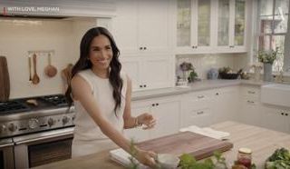 Los Angeles brucia, Meghan rinvia il lancio della serie Netflix: quando andrà in onda