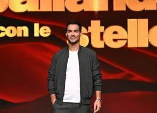 Ballando con le stelle, Fabio Fognini chi è: dal ritiro dal tennis alla nuova avventura Ballando con le stelle, Fabio Fognini chi è: dal ritiro dal tennis alla nuova avventura