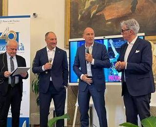 Lazialità compie 40 anni, grande festa in Campidoglio - Foto Lazialità compie 40 anni, grande festa in Campidoglio - Foto