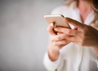 Truffe telefoniche, boom di chiamate in Italia: cosa fare e i prefissi da evitare