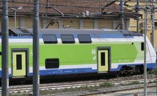 Monza, modella aggredita su un treno: "Salvata da spray al peperoncino, nessuno mi aiutava"