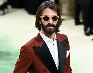 Editoria, il Domani: "Del Vecchio offre a Elkann 140 milioni per Gedi"