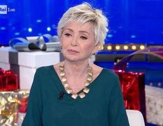 Domenica In, Enrica Bonaccorti e la malattia: "Sono in un limbo, aspetto risposte"