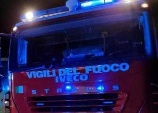 Cilento, auto precipita in un dirupo dopo incidente: morti due fidanzati