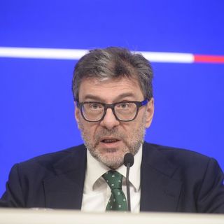 Giorgetti “Il turismo sostiene il Pil, crescita lineare”