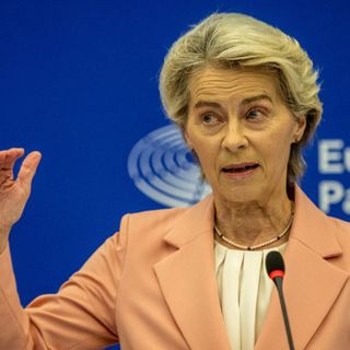 7 ottobre, Von der Leyen “Lavoriamo instancabilmente per la pace”