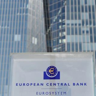 Bce, crescita moderata in area euro nel IV trimestre