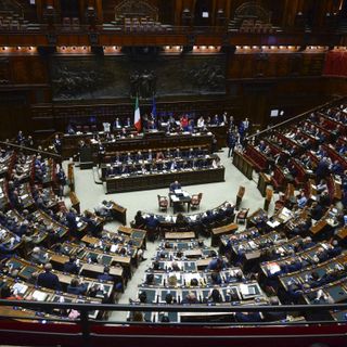 Dalla Camera via libera definitivo con 216 sì, la manovra è legge