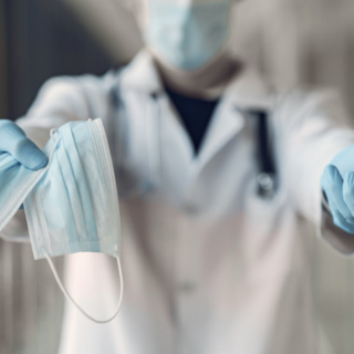 Coronavirus, ancora 20 morti in Piemonte. Prosegue il calo della pressione sugli ospedali