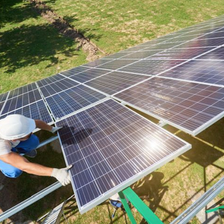 Giornata mondiale della Terra, cresce l’interesse per il fotovoltaico installato al suolo