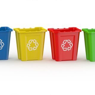 Cestini gettacarte per esterno: un aiuto per la raccolta differenziata nei luoghi pubblici