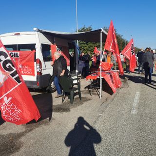 Sciopero dei lavoratori Eismann: protesta per diritti e trattamenti paritari