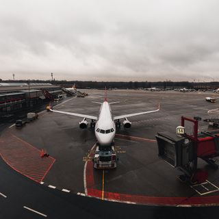 Il traffico aereo in Italia nel primo trimestre 2025: il traffico sale ma aumentano i disservizi