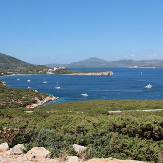Noleggio yacht Porto Cervo: la scelta perfetta per scoprire calette e spiagge segrete