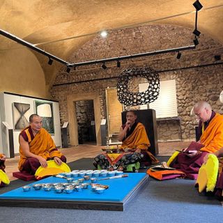 "Un mandala per la pace": i monaci tibetani a Domodossola tra attualità e spiritualità
