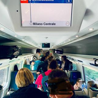 Eurocity sovraffollati sulla tratta Briga-Domodossola: disagi per i passeggeri