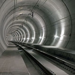 La galleria del Lötschberg