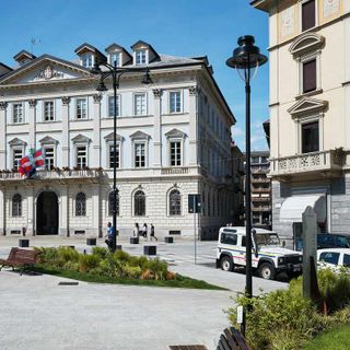 Domodossola, dal 2026 arriva lo smart parking: nuovi parcometri, app e nuovo parcheggio all'ex macello