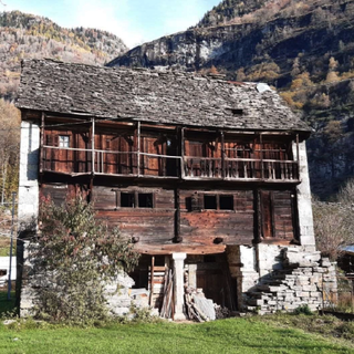 Baceno, ancora pochi giorni per partecipare all'asta per un antico immobile walser