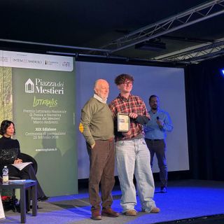 Antonio De Lio durante la premiazione a Torino