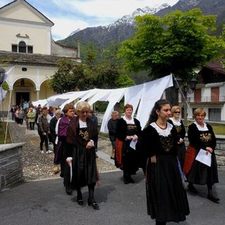 Bannio, festa solenne dei Santitt per i 400 anni della Milizia