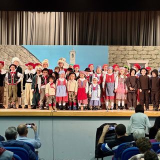 I bimbi delle scuole di Re protagonisti nello spettacolo dedicato a Benito Mazzi