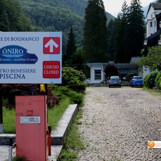 Piscine e centro benesse delle Terme di Bognanco chiuse in piena estate