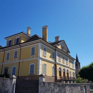 Craveggia, alle scuole giochi da giardino in memoria della maestra Emilia Selva