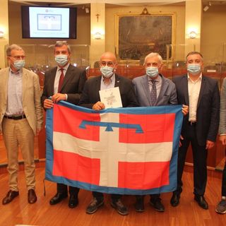 La Regione consegna 1.181 bandiere ai Comuni del Piemonte