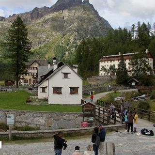 Stabilite le tariffe dei parcheggi a Devero