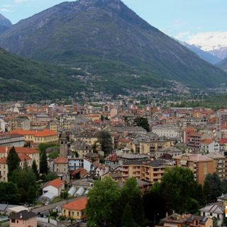 ''Non si vedono le reti Rai? E' una vergogna!''