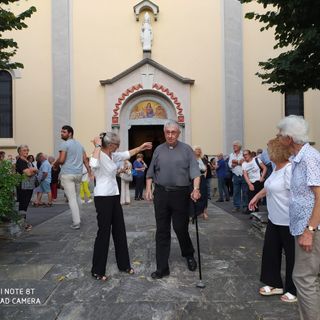 Don Luigi Preioni celebra 50 anni di sacerdozio