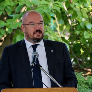 Borghi esprime la sua vicinanza a Lana: &quot;La politica conta, ma la vita conta di più&quot;