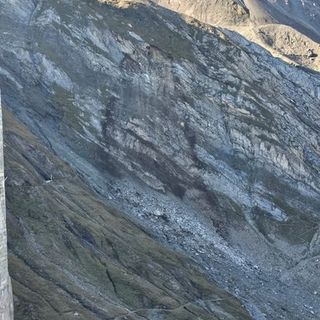 Foto: il versante franato