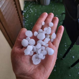Dopo pioggia e grandine temperature in calo